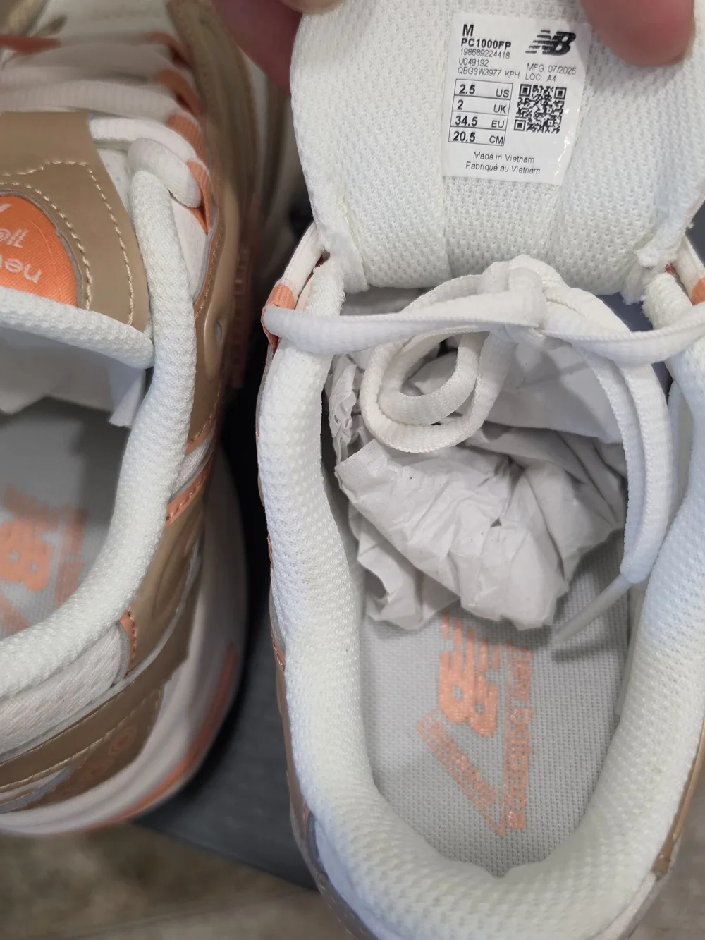 New Balance 1000 Kids Shoe Size 2.5